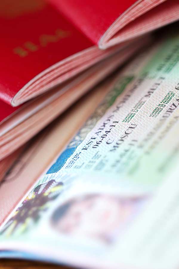 passports witn schengen visa